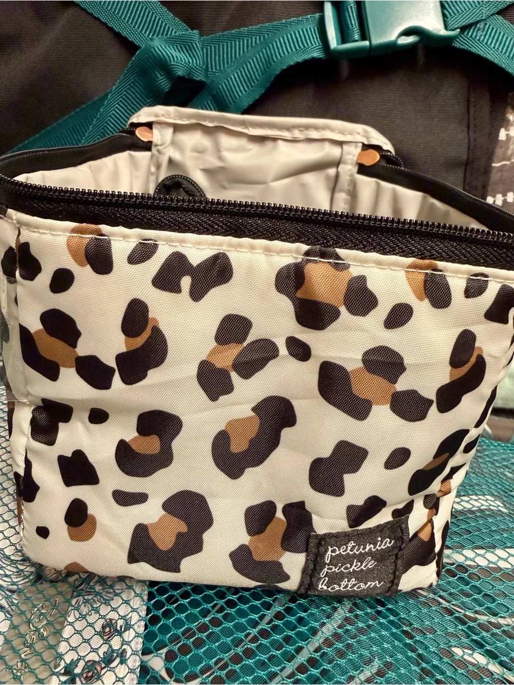 Petunia Pickle Bottom Leo 2 Piece Packing Cube Set